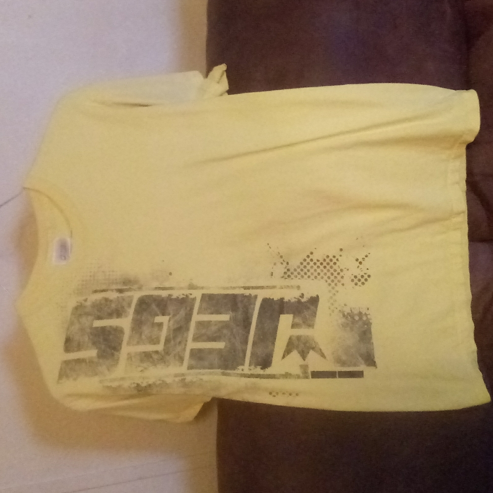 Jegs Tee Shirt size Large